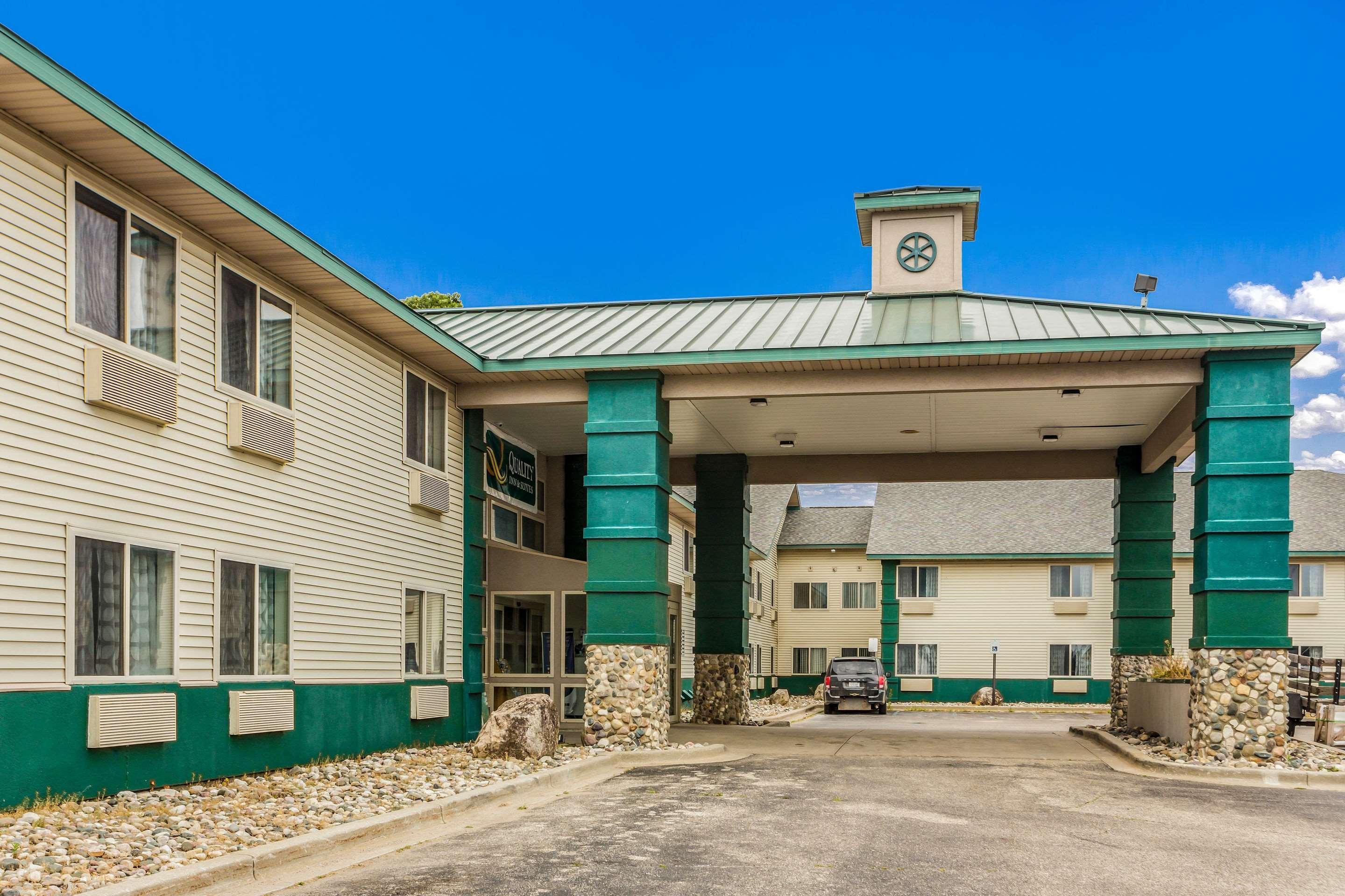 Quality Inn Clare Exterior photo