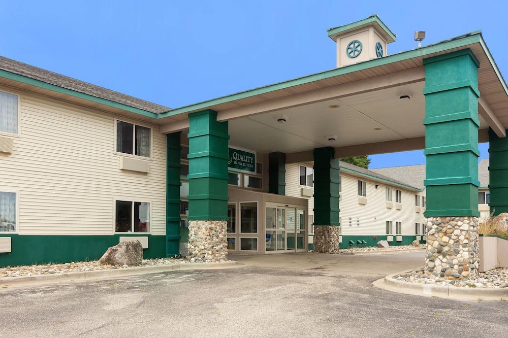 Quality Inn Clare Exterior photo